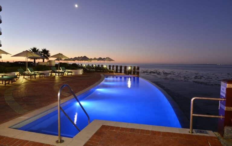 Timeless Tides of Cape Town | 3-Night Cape Town Journey through Coast, Culture, and History.